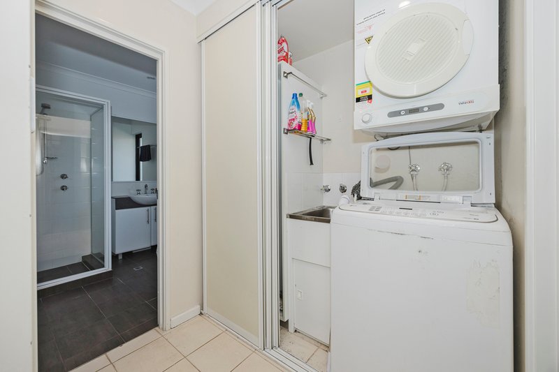 Photo - 23/5 Eastleigh Loop, Currambine WA 6028 - Image 13