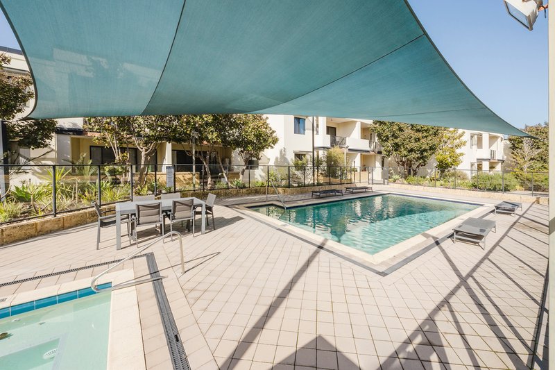 Photo - 23/5 Eastleigh Loop, Currambine WA 6028 - Image 20