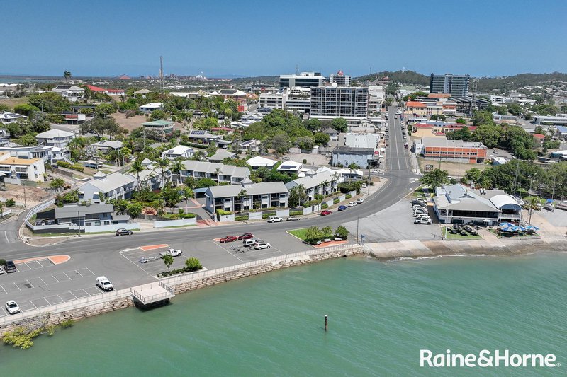 Photo - 23/5 Flinders Parade, Gladstone Central QLD 4680 - Image 2