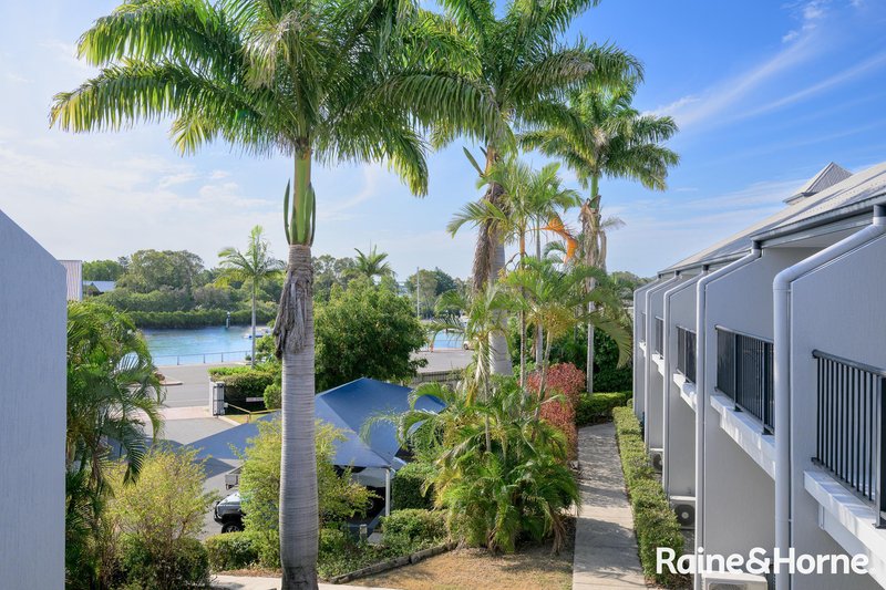 Photo - 23/5 Flinders Parade, Gladstone Central QLD 4680 - Image 11