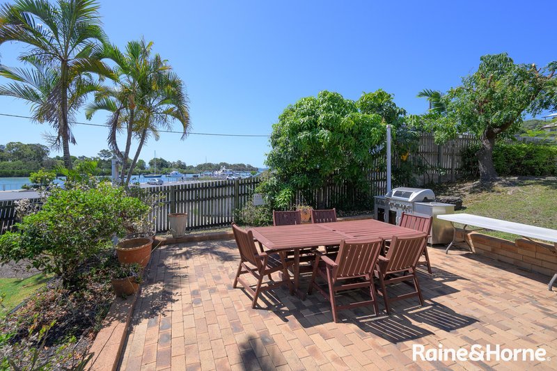 Photo - 23/5 Flinders Parade, Gladstone Central QLD 4680 - Image 13