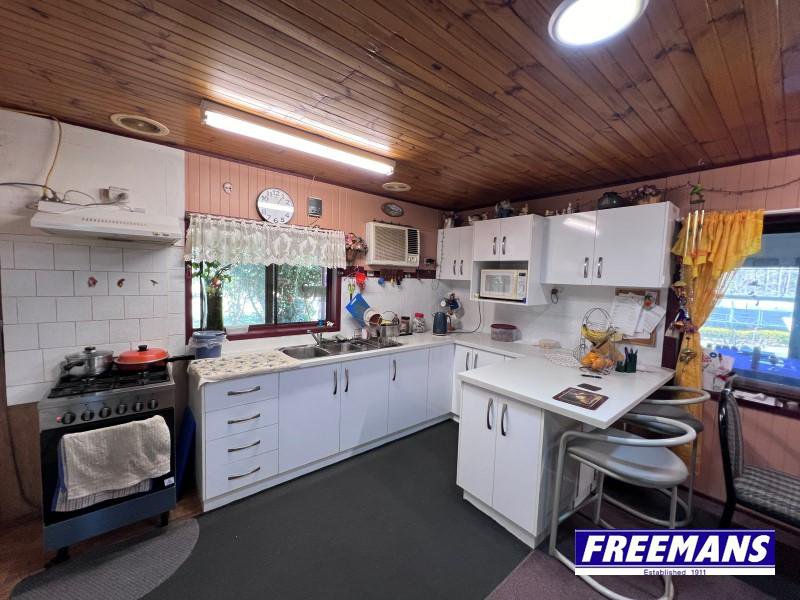 Photo - 235 Franklin Road, Wattle Camp QLD 4615 - Image 14