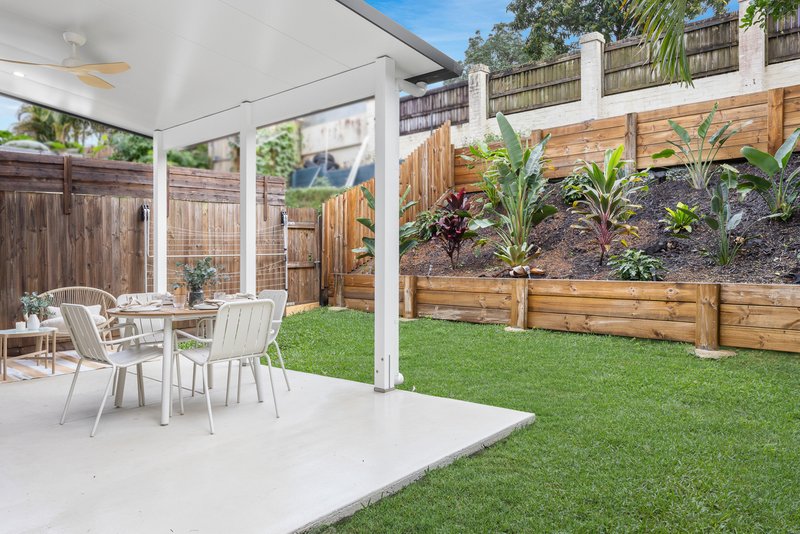 Photo - 2/35 Killarney Avenue, Robina QLD 4226 - Image 2