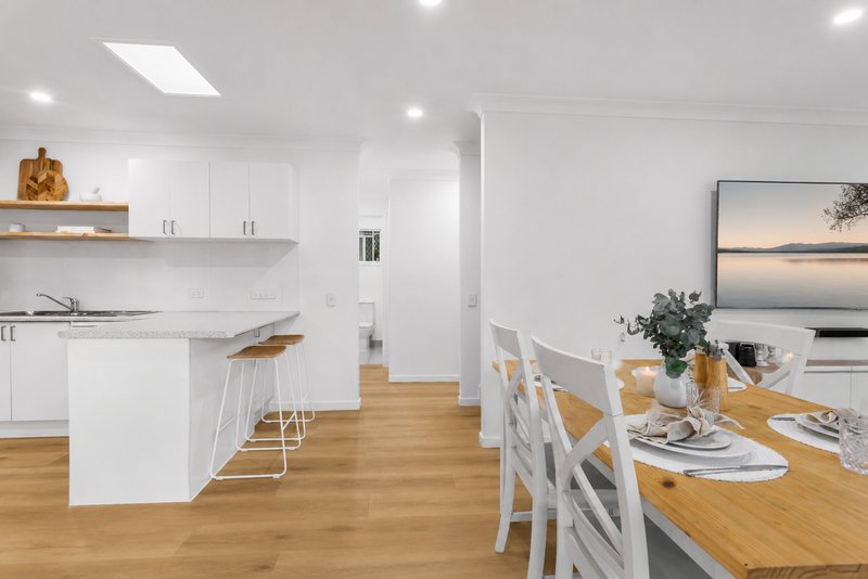 Photo - 2/35 Killarney Avenue, Robina QLD 4226 - Image 6