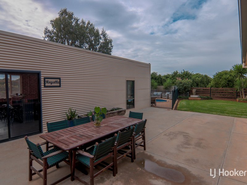 Photo - 235 Scott Road, Griffith NSW 2680 - Image 13