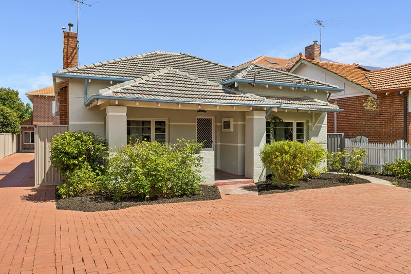 Photo - 235 Seventh Avenue, Inglewood WA 6052 - Image 1