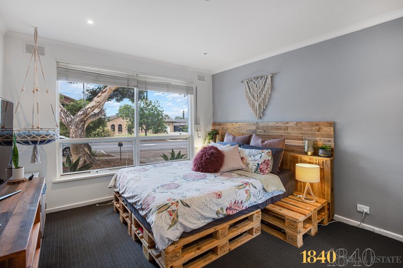 Photo - 2/35 Stradbroke Road, Athelstone SA 5076 - Image 5