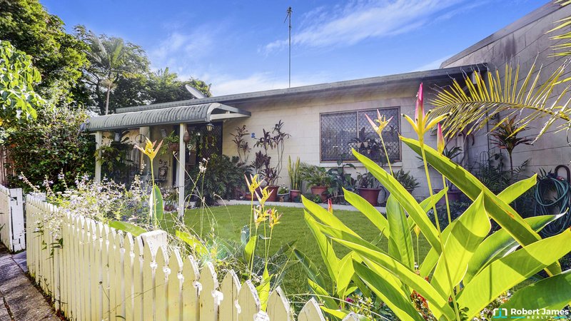 Photo - 2/35 Toolar Street, Tewantin QLD 4565 - Image 2