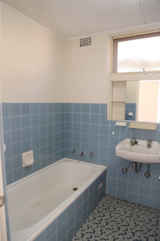 Photo - 2/35 Victoria Street, Epping NSW 2121 - Image 4