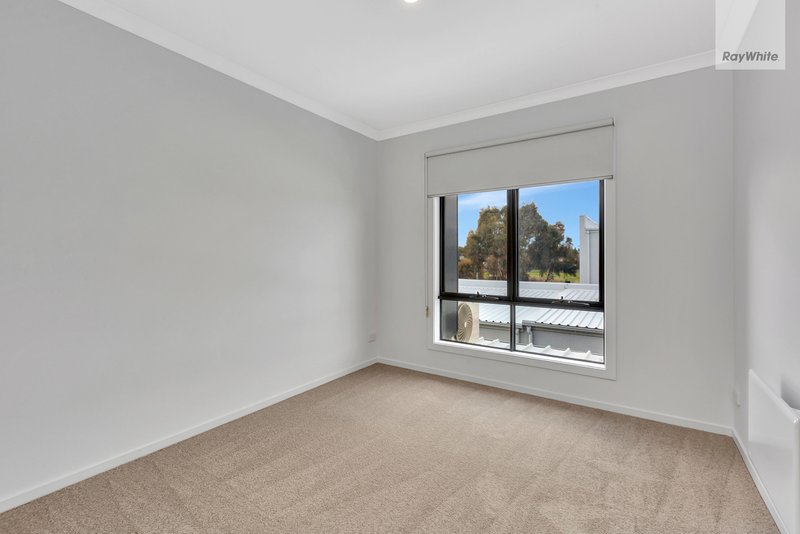 Photo - 23/50 Plush Circuit, Epping VIC 3076 - Image 10