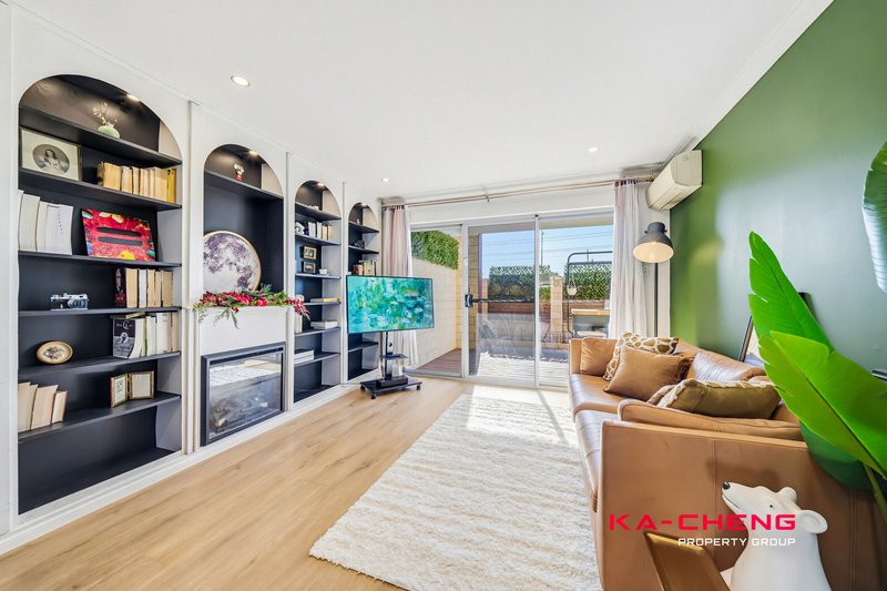 Photo - 2/351 Sevenoaks Street, Cannington WA 6107 - Image 3