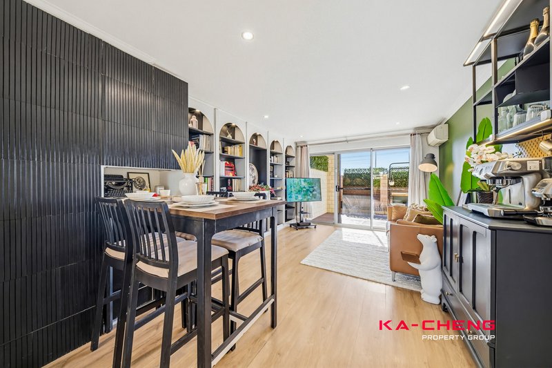 Photo - 2/351 Sevenoaks Street, Cannington WA 6107 - Image 6