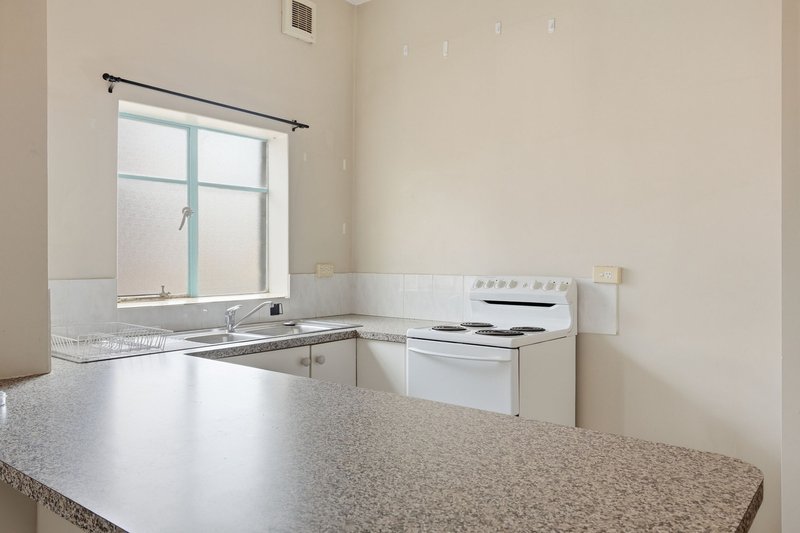 Photo - 2/352 Macquarie Street, Hobart TAS 7000 - Image 3