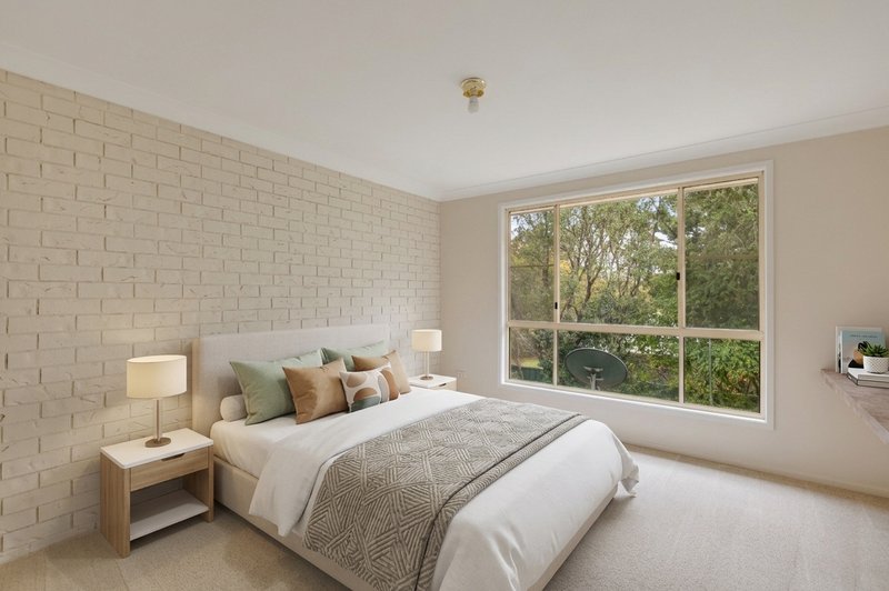 Photo - 2/355 Tor Street, Wilsonton QLD 4350 - Image 6