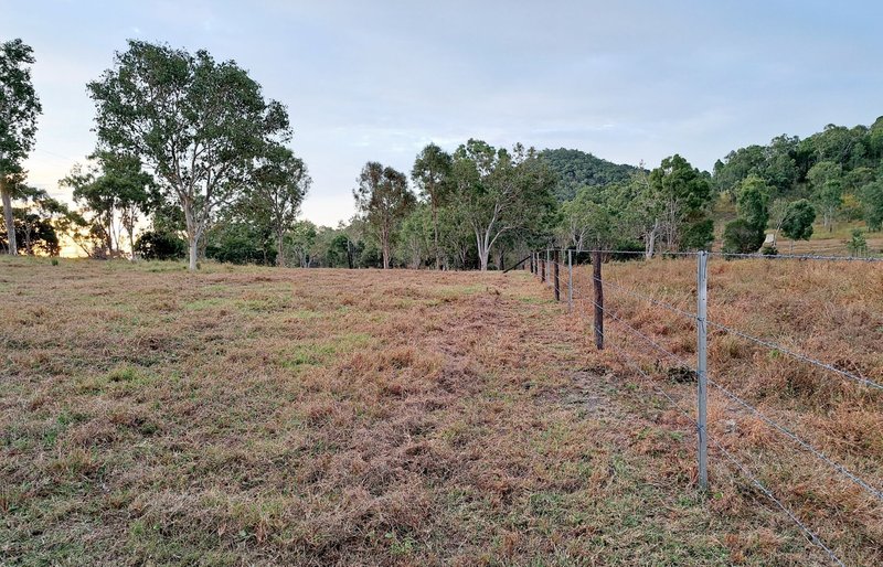 Photo - 23563 Peak Downs Highway, Eton QLD 4741 - Image 13