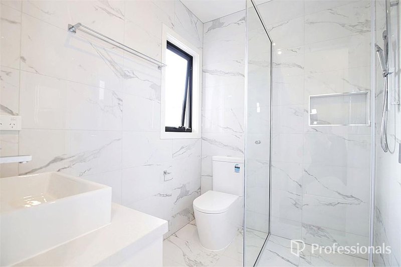Photo - 2/35A Union Grove, Springvale VIC 3171 - Image 4