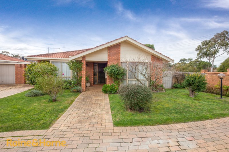 2/36-38 Darbyshire Street, Sunbury VIC 3429