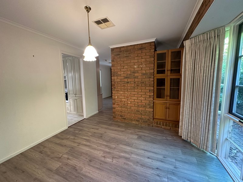 Photo - 2/36-38 Hull Road, Croydon VIC 3136 - Image 6