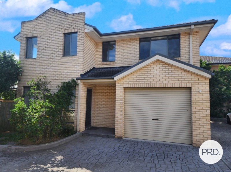 Photo - 2/36-38 Passefield Street, Liverpool NSW 2170 - Image 1