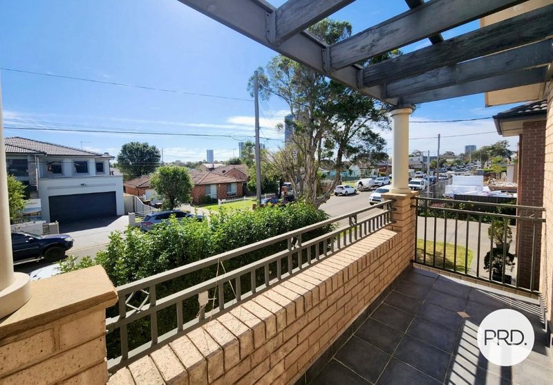 Photo - 2/36-38 Passefield Street, Liverpool NSW 2170 - Image 11