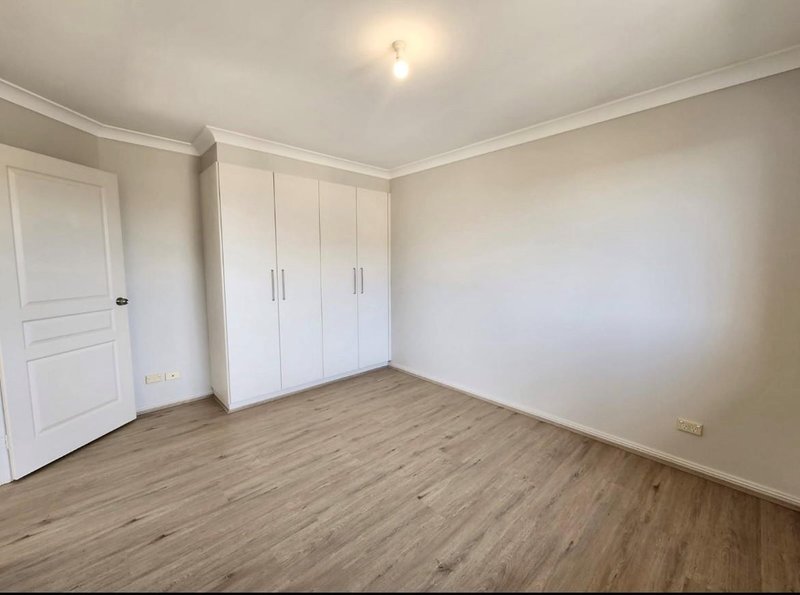 Photo - 2/36-38 Passefield Street, Liverpool NSW 2170 - Image 5