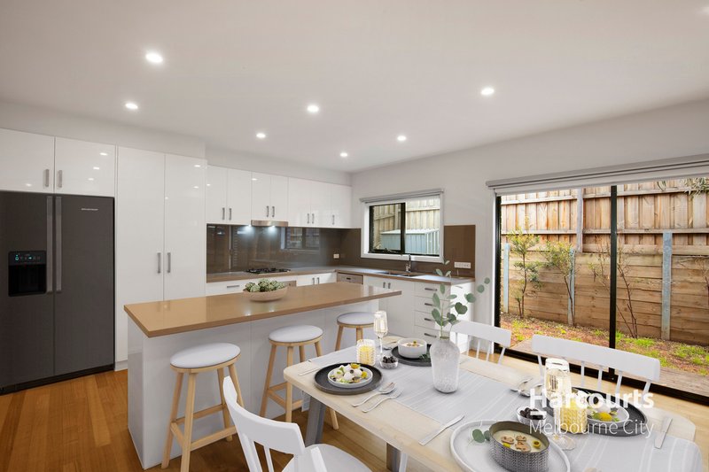 Photo - 2/36 Austin Crescent, Pascoe Vale VIC 3044 - Image 3