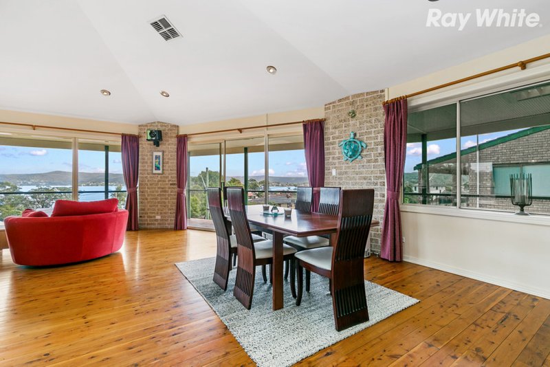 Photo - 236 Avoca Dr , Green Point NSW 2251 - Image 5