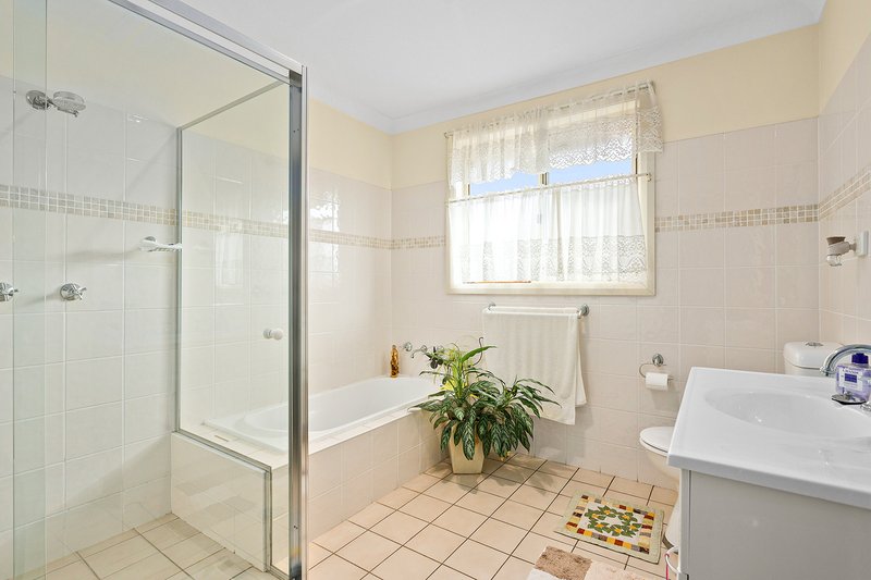 Photo - 2/36 Bridge Street, Coniston NSW 2500 - Image 5