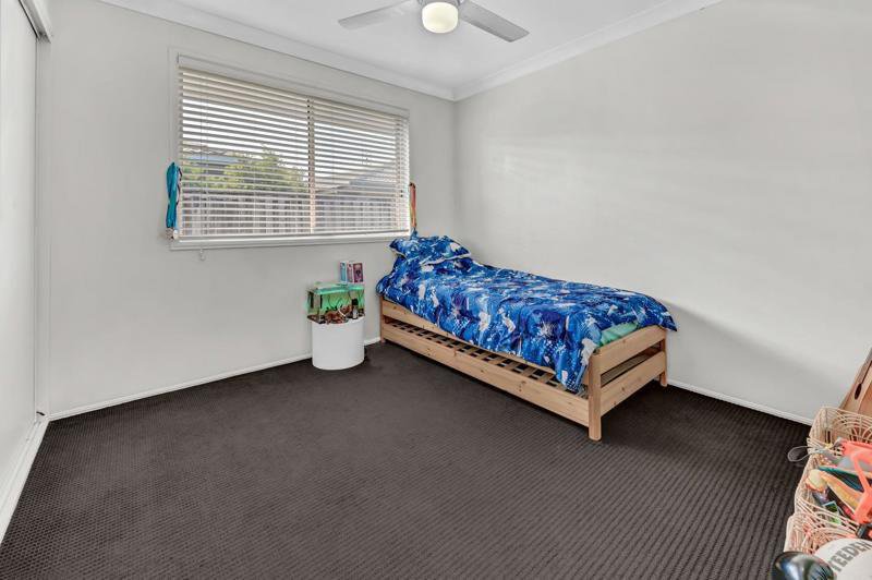 Photo - 236 Christine Avenue, Burleigh Waters QLD 4220 - Image 13