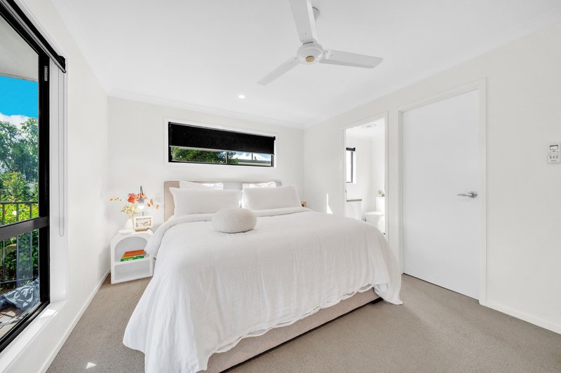 Photo - 236 Chudleigh Drive, Emerald QLD 4720 - Image 13