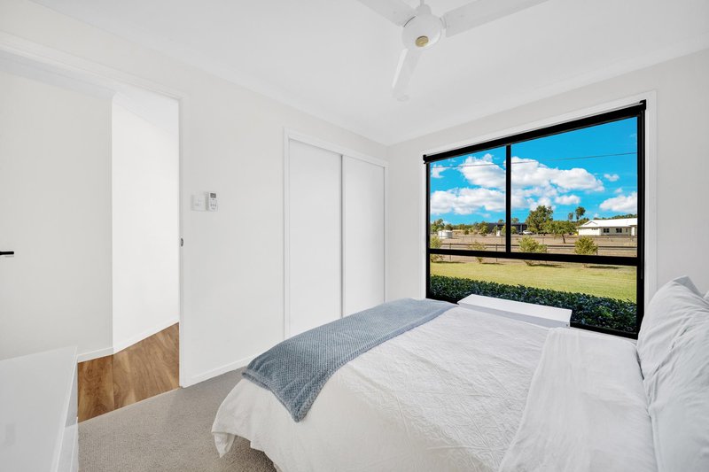 Photo - 236 Chudleigh Drive, Emerald QLD 4720 - Image 17