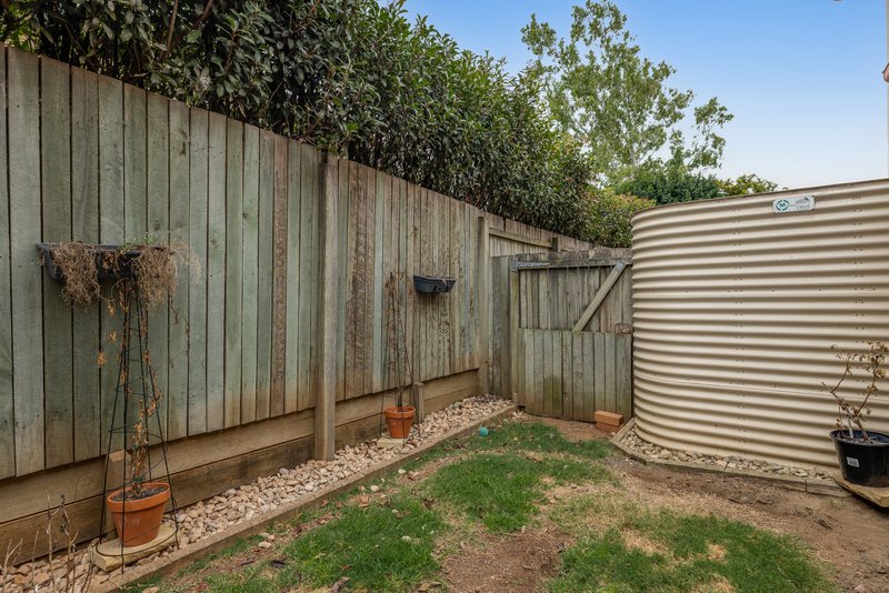 Photo - 2/36 Cortess Street, Harristown QLD 4350 - Image 15