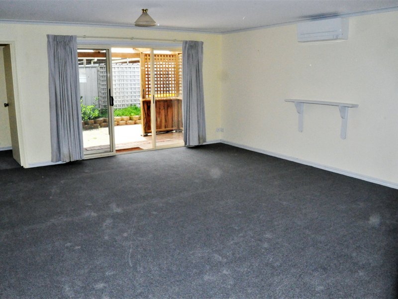 Photo - 2/36 Kingdon Place, Goolwa SA 5214 - Image 3