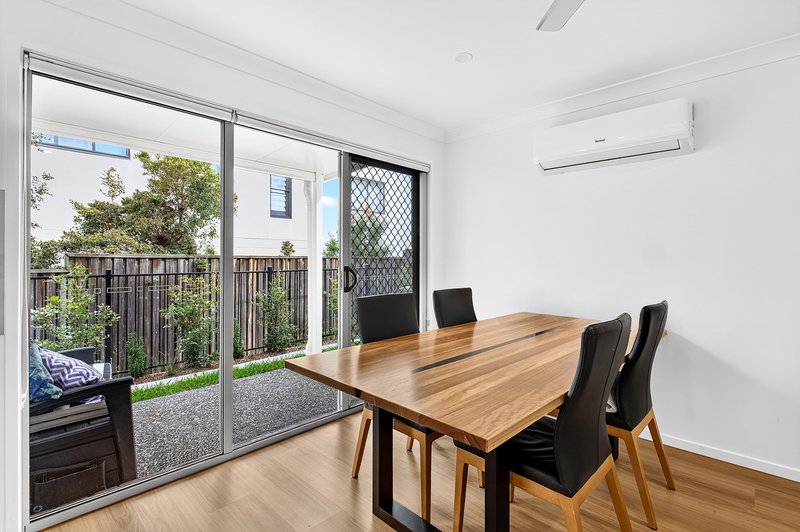 Photo - 2/36 Liberty Drive, Taigum QLD 4018 - Image 5