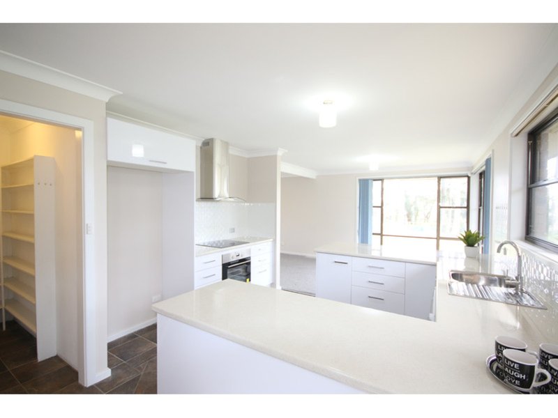 Photo - 236 Loralyn Avenue, Sanctuary Point NSW 2540 - Image 3