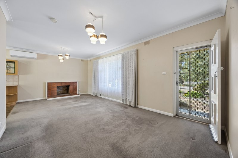 Photo - 236 Mannum Road, Murray Bridge SA 5253 - Image 2
