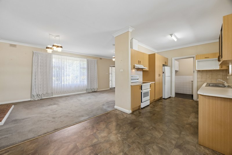 Photo - 236 Mannum Road, Murray Bridge SA 5253 - Image 5