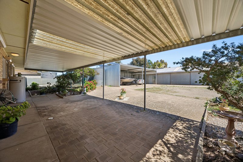 Photo - 236 Mannum Road, Murray Bridge SA 5253 - Image 17
