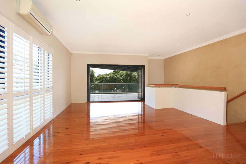 Photo - 2/36 Poinsettia Avenue, Hollywell QLD 4216 - Image 10