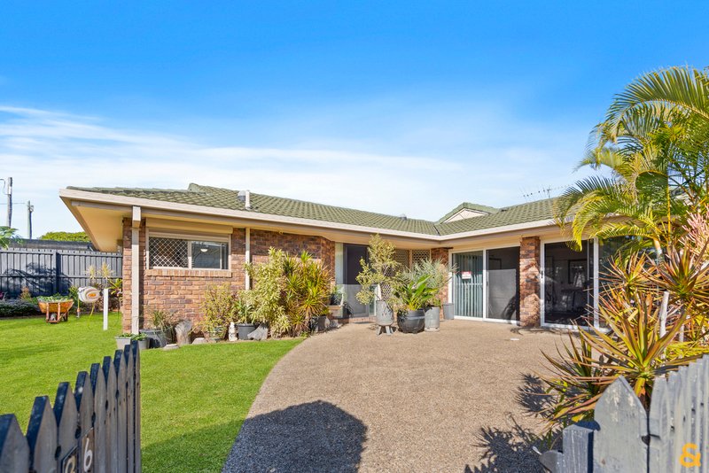 Photo - 236 Preston Road, Wynnum West QLD 4178 - Image 1