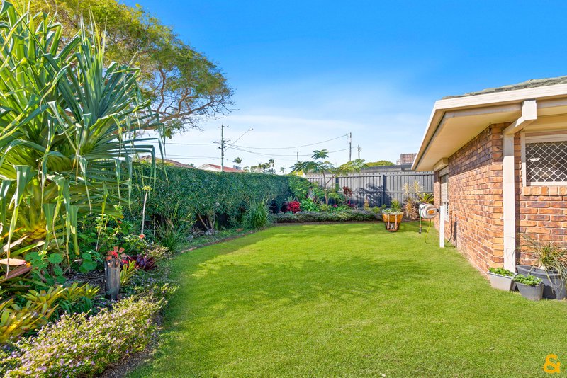 Photo - 236 Preston Road, Wynnum West QLD 4178 - Image 2