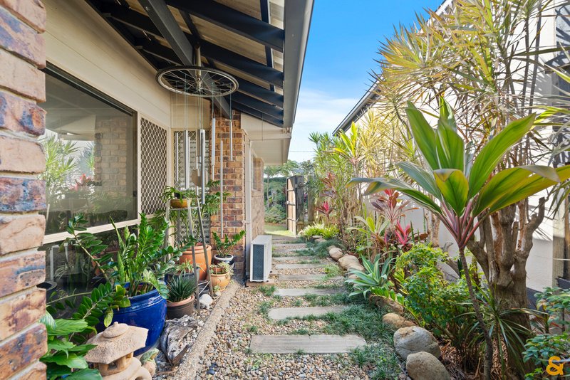 Photo - 236 Preston Road, Wynnum West QLD 4178 - Image 13