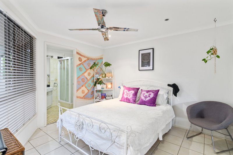 Photo - 2/36 Riverside Drive, Currumbin Waters QLD 4223 - Image 10