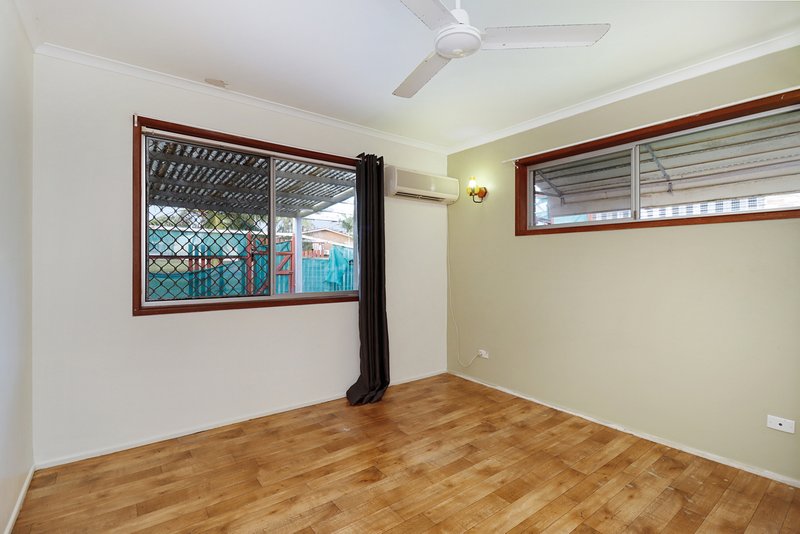 Photo - 2/36 Saunders Street, Point Vernon QLD 4655 - Image 7