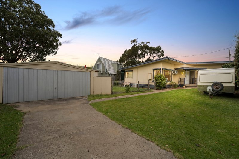 236 Settlement Road, Cowes VIC 3922