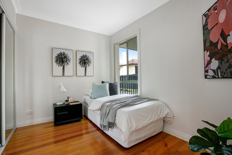 Photo - 2/36 Steane Street, Reservoir VIC 3073 - Image 10