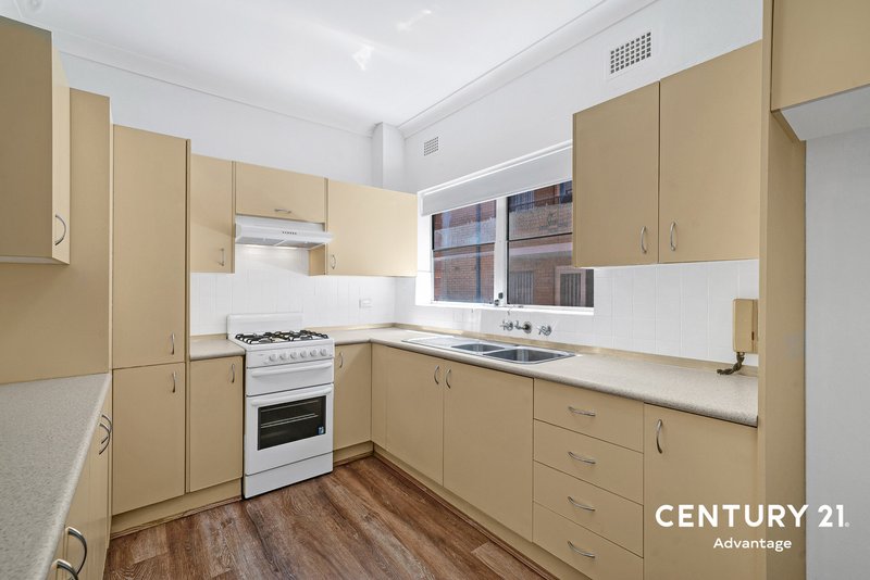 Photo - 2/36 West Parade, West Ryde NSW 2114 - Image 3