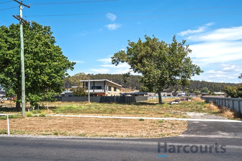 Photo - 236 Westella Drive, Turners Beach TAS 7315 - Image 2