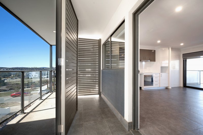 Photo - 23/60 John Gorton Drive, Coombs ACT 2611 - Image 9
