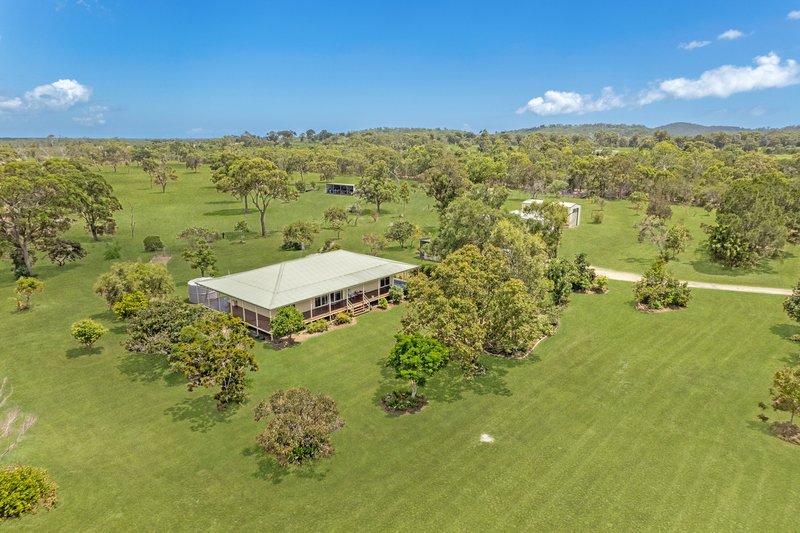 Photo - 2361 Round Hill Road, Round Hill QLD 4677 - Image 2